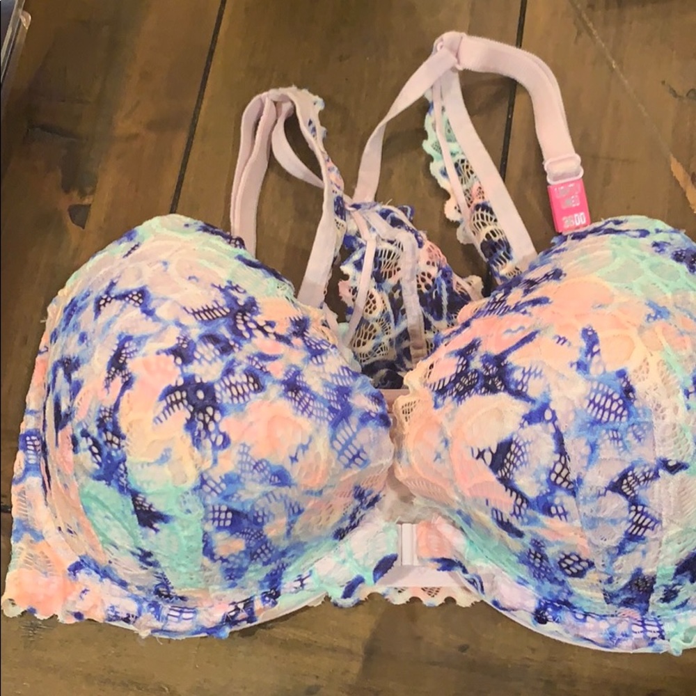 VS Pink Bra